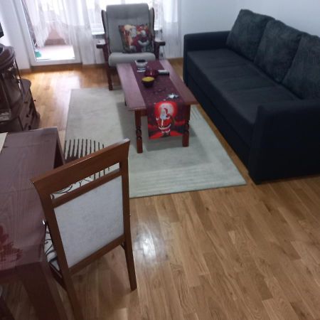 Cozy Skopje Retreat 2 Apartment Exterior photo